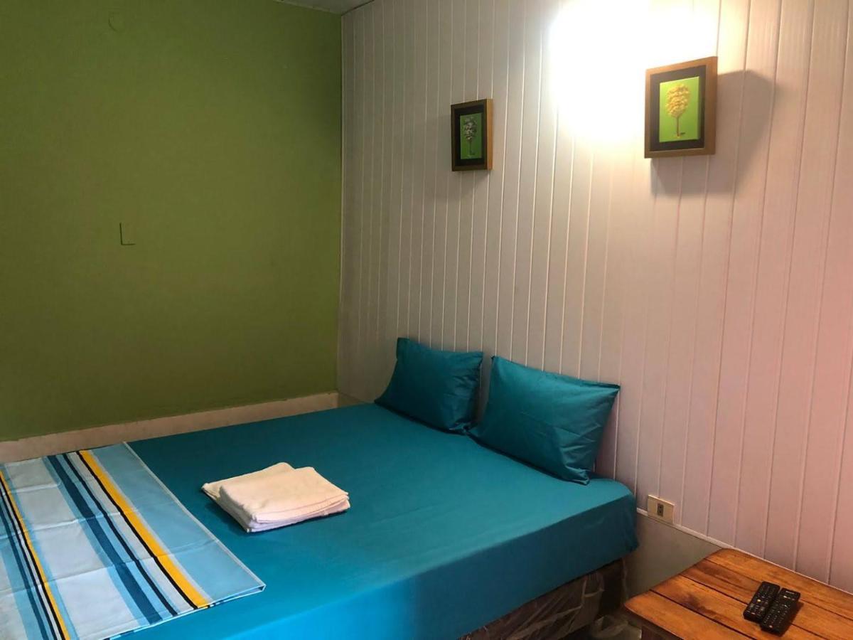 Hotel Las Residentas Luque Exterior photo