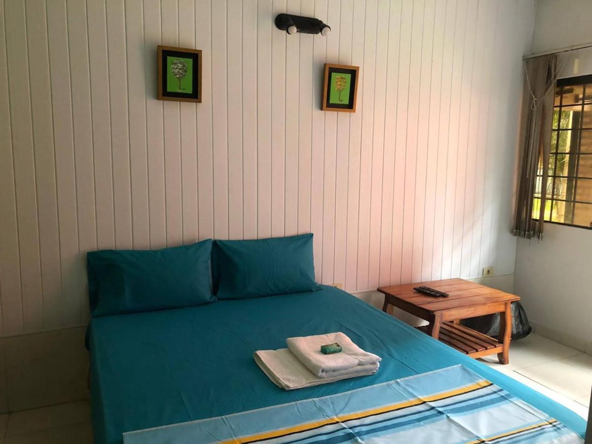 Hotel Las Residentas Luque Exterior photo